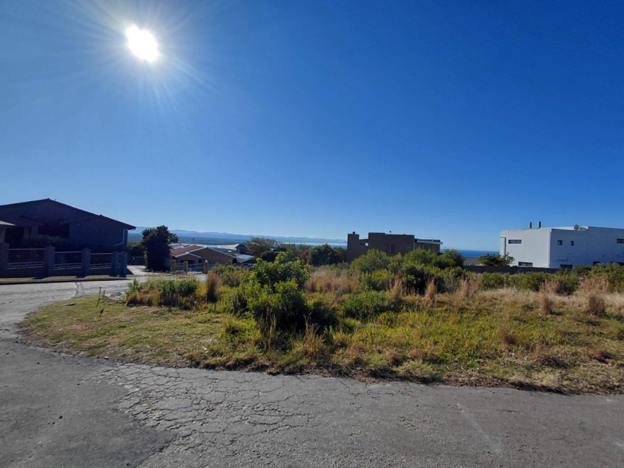 0 Bedroom Property for Sale in Wavecrest Eastern Cape